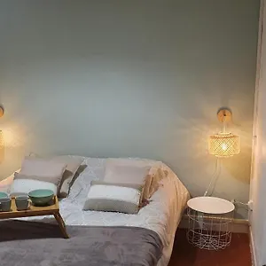 Appartement T2 Cosy Au Calme,entree Autonome,centre Historique, Montélimar