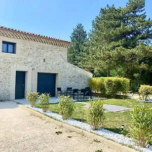 Hébergement de vacances Maison De Charme En Campagne, Montélimar