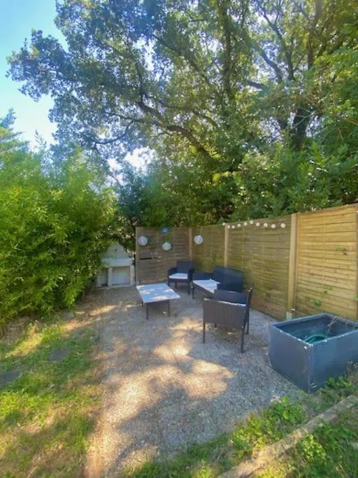 בית נופש הוילה Montélimar Maison En Campagne Proche Centre צרפת
